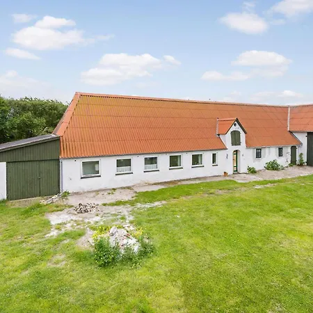 Amazing In With House A Panoramic View *